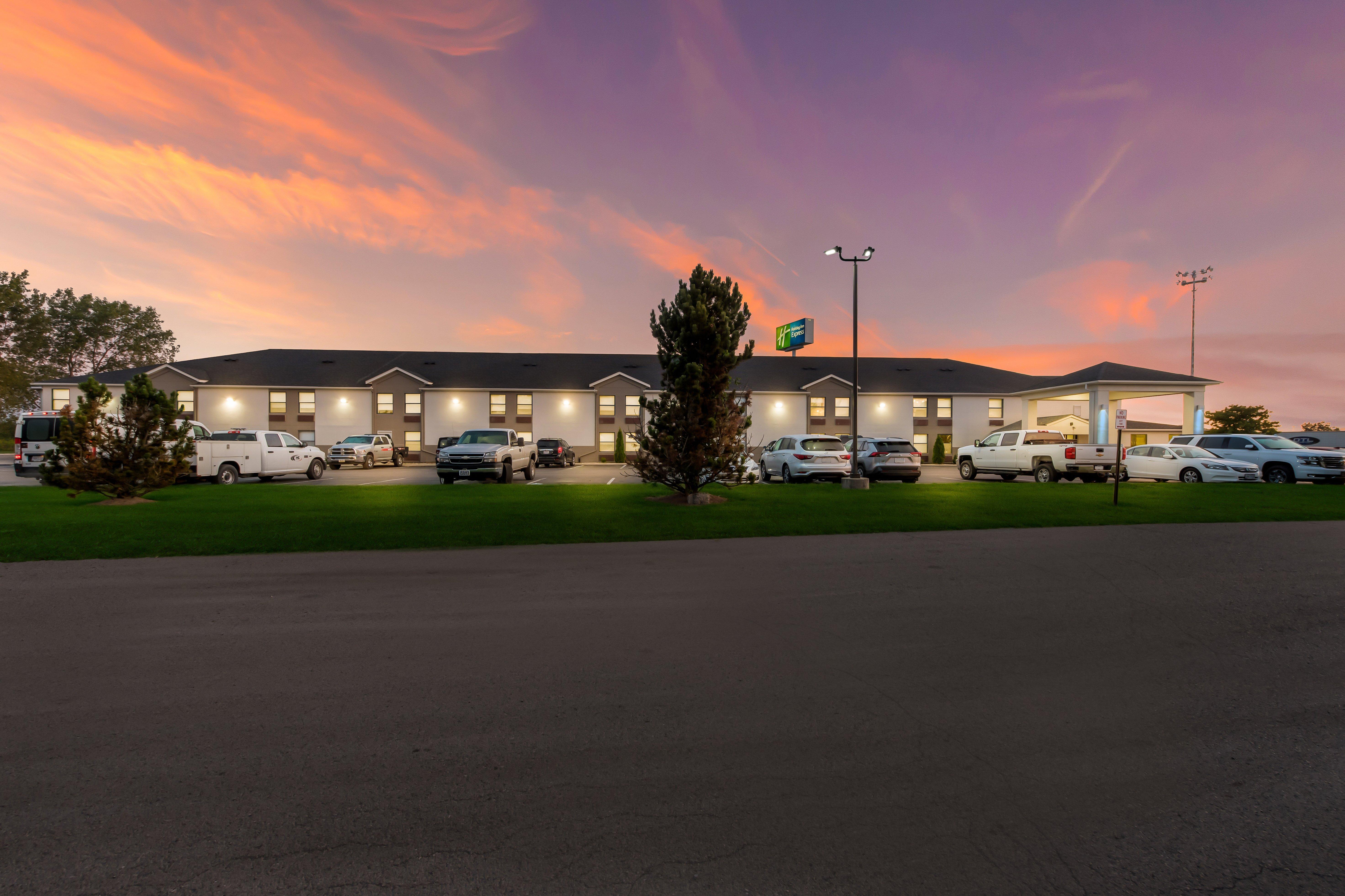 Holiday Inn Express London-I-70 By Ihg Exterior foto