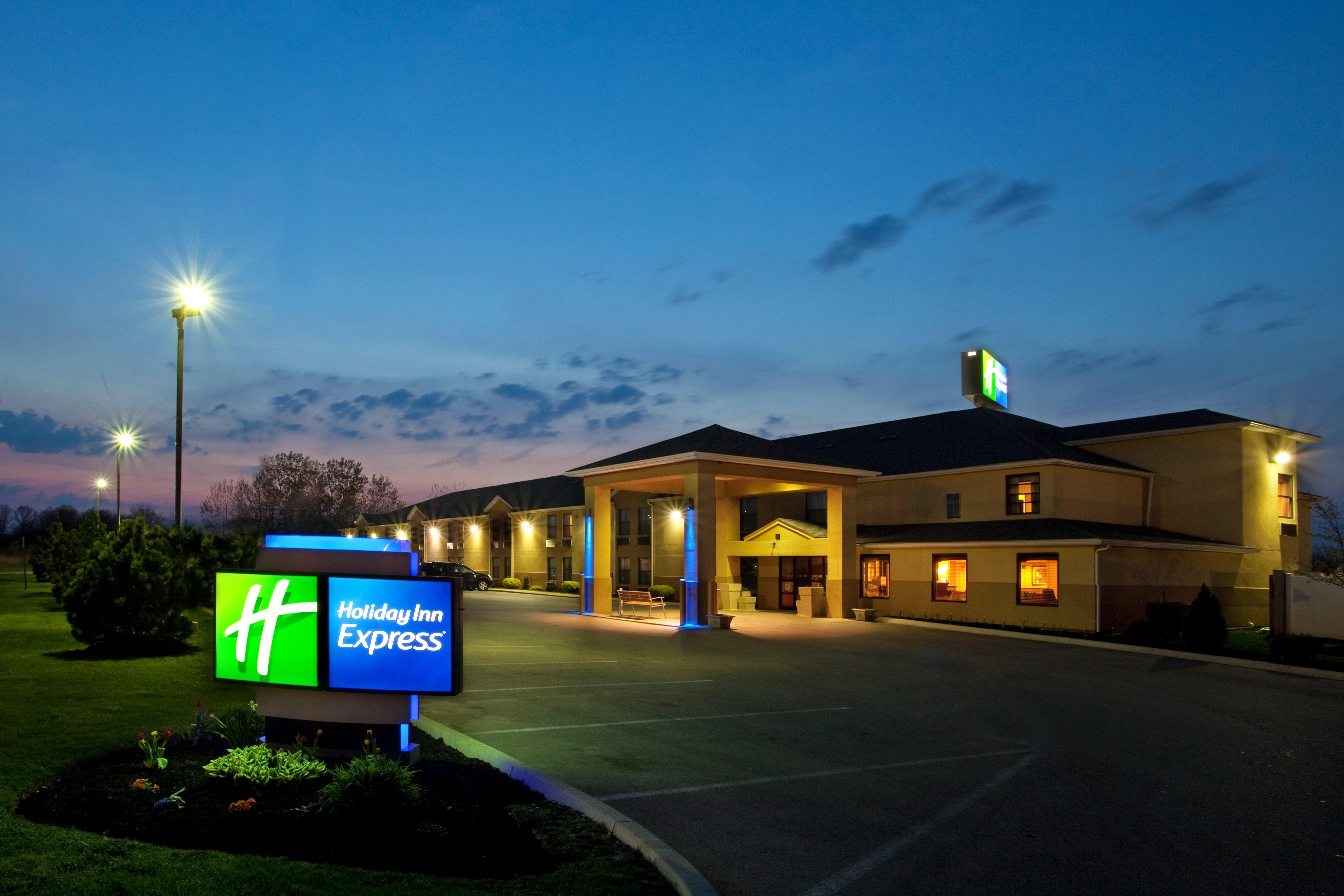 Holiday Inn Express London-I-70 By Ihg Exterior foto